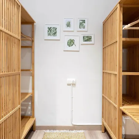 Apartmán 22par1006 Newly Refurbished 2bed In Paral Barcelona